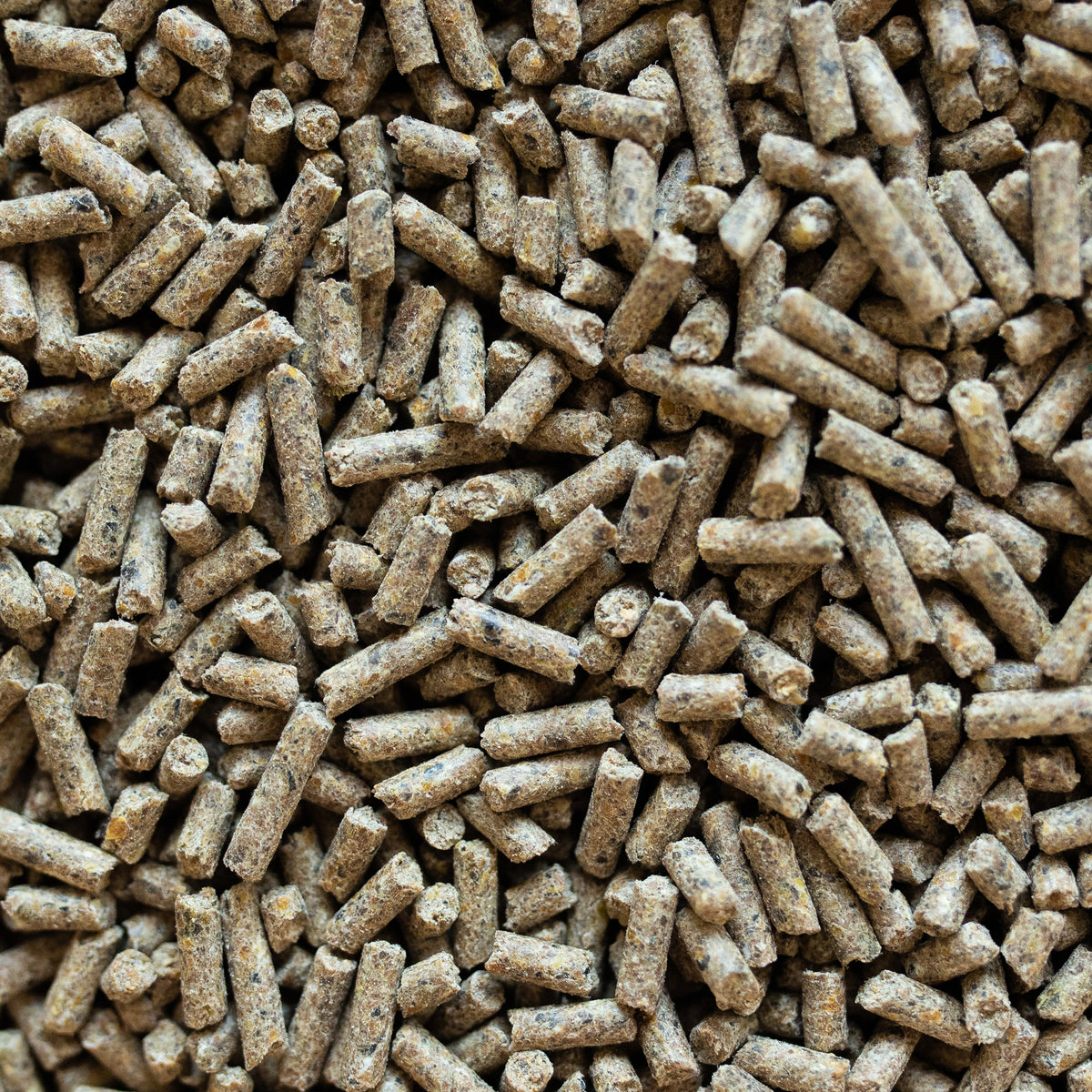 Optimal 1 Growth Balancer hestefoder i 15 kg sæk fra Brogaarden