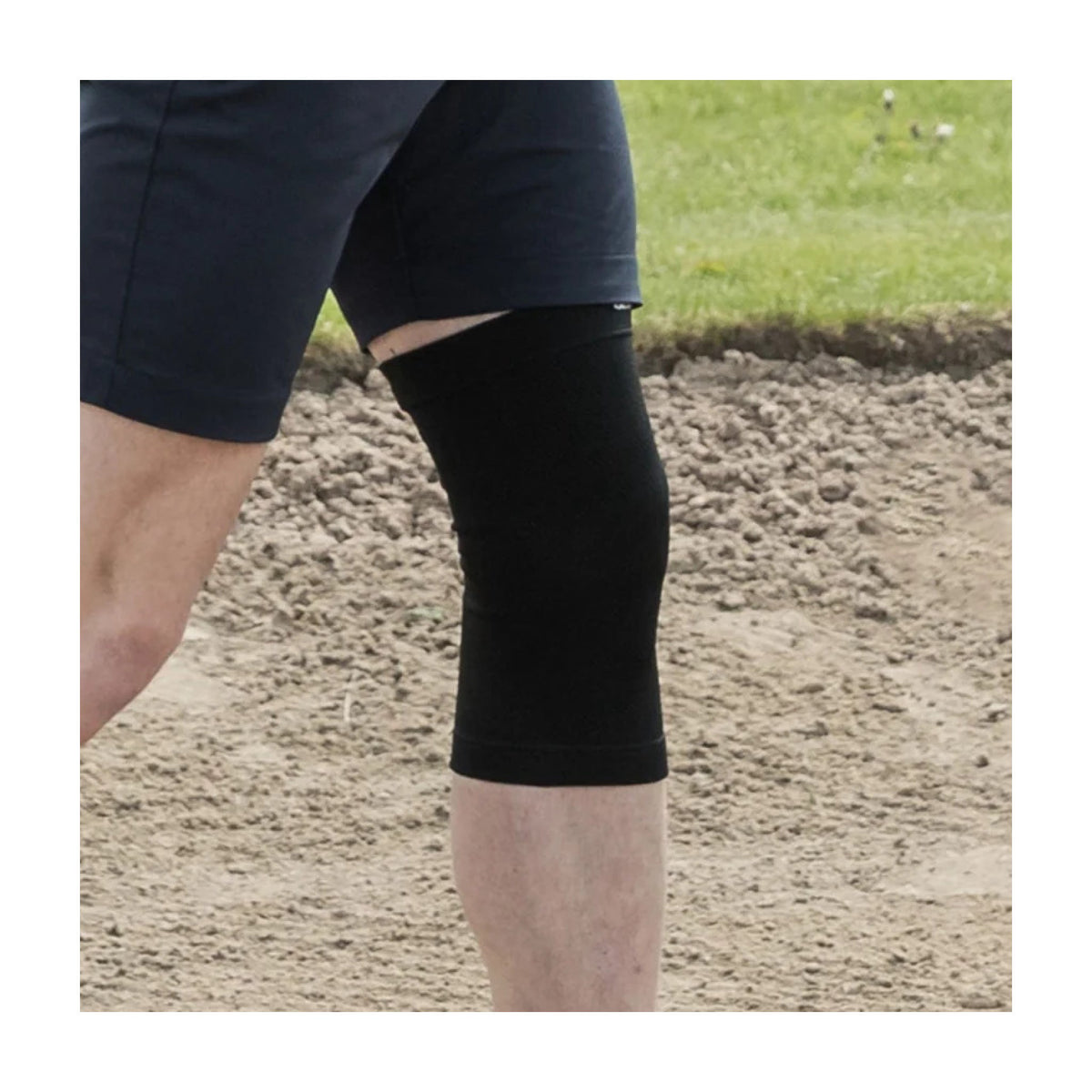 Knæbandage Physio M fra Back on Track