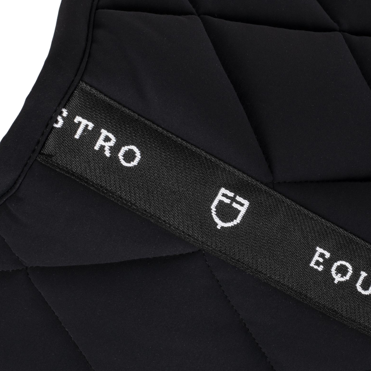 Equestro Underlag Dressur 17" Black/Black til heste fra Trolle Company A/S – billede 3