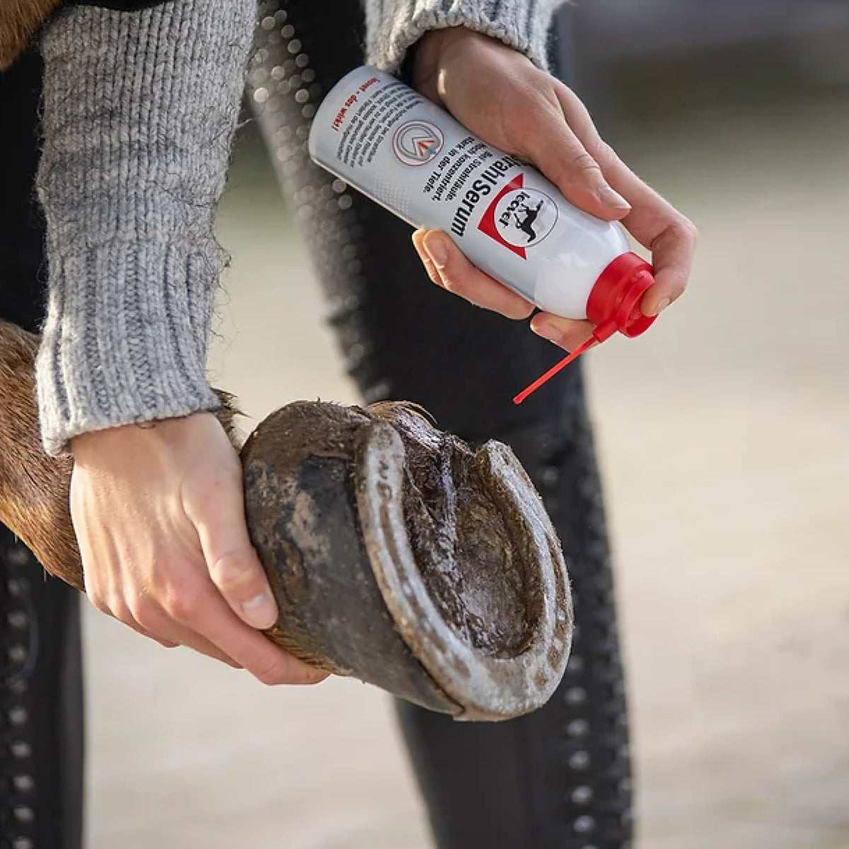 Leovet FrogMedic Spray Strålepleje i 200 ml flaske til heste – billede 2