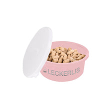 Leckerlis Spand m. Låg 2 ltr Flere farver til heste fra Brogaarden