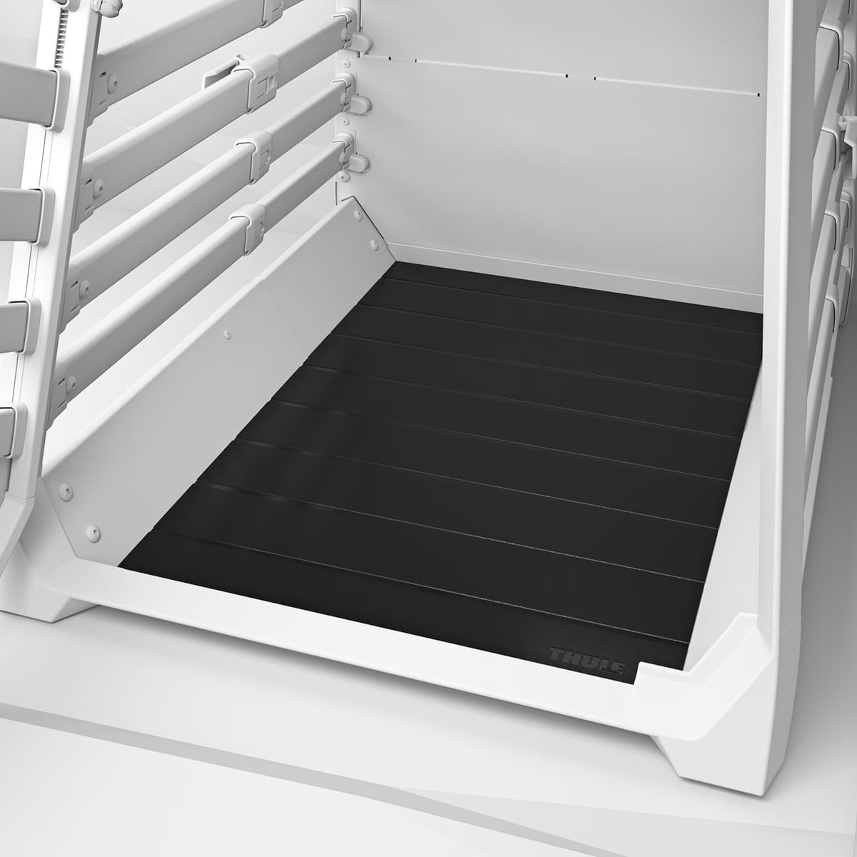 Thule Silikonemåtte Standard 80 x 48,3 cm i 48,3 cm pakning til hunde fra Thule Sweden AB